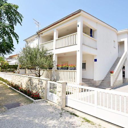 Apartment Diva Nin Zewnętrze zdjęcie