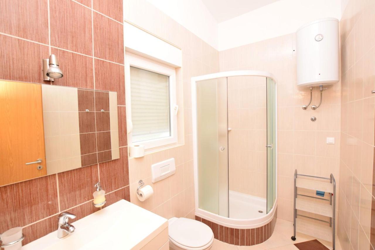 Apartment Diva Nin Zewnętrze zdjęcie