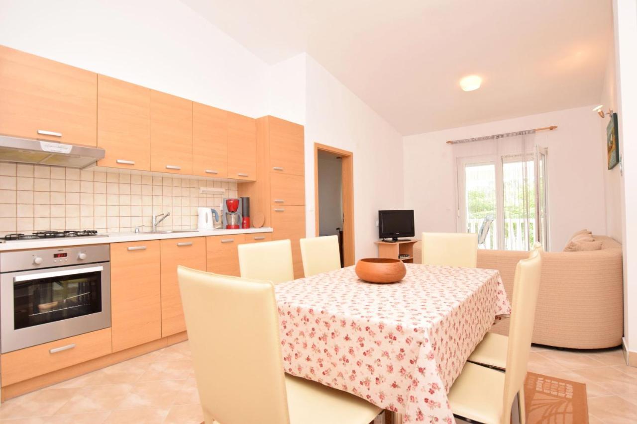 Apartment Diva Nin Zewnętrze zdjęcie