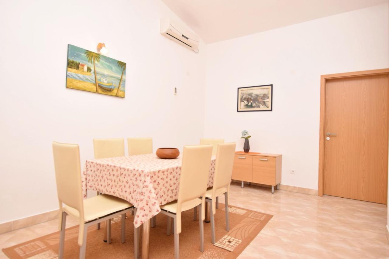 Apartment Diva Nin Zewnętrze zdjęcie